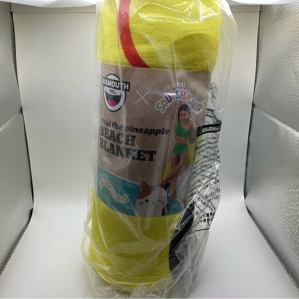 Squishmallows Big Mouth Maui The Pineapple Large Beach Towel 50.5” X 70” NIP